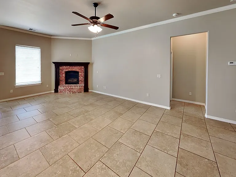 701 Abilene Way — Photo 5
