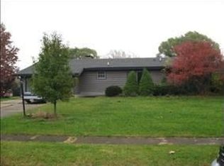 2008 Carlton Dr, Kent, OH 44240