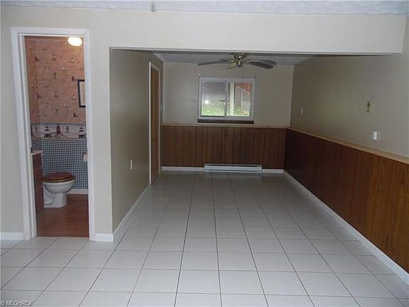 5th image of 174 Pinewood Dr