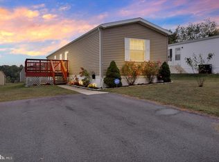 79 Daniel Rd W, Kutztown, PA 19530