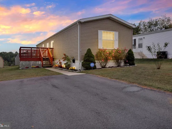 79 Daniel Rd W, Kutztown, PA 19530