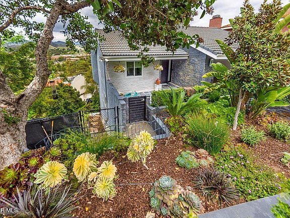 3rd image of 28201 Laura La Plante Dr