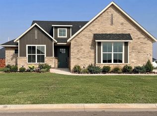 25102 Ethan St, Cashion, OK 73016