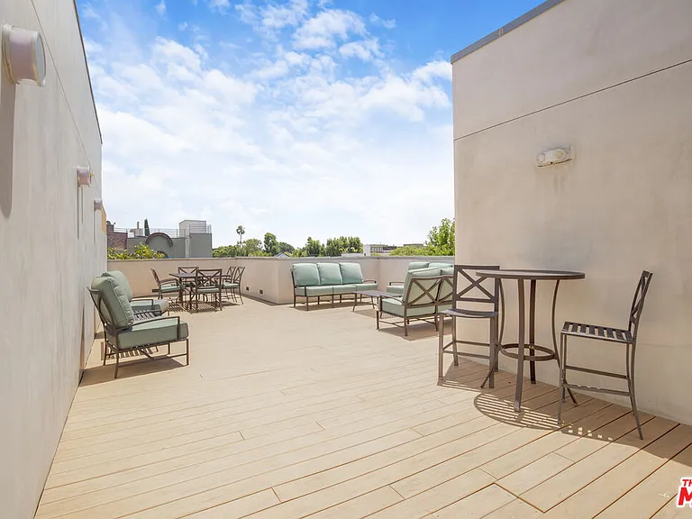 855 N Croft Ave #206 — Photo 23