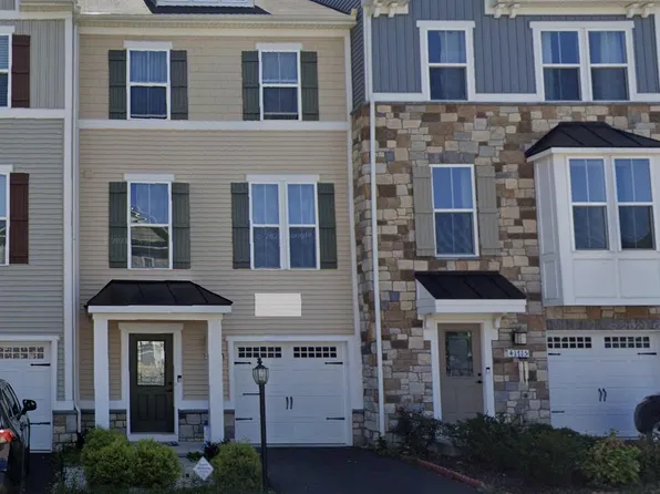 41717 McMonagle Sq, Aldie, VA 20105