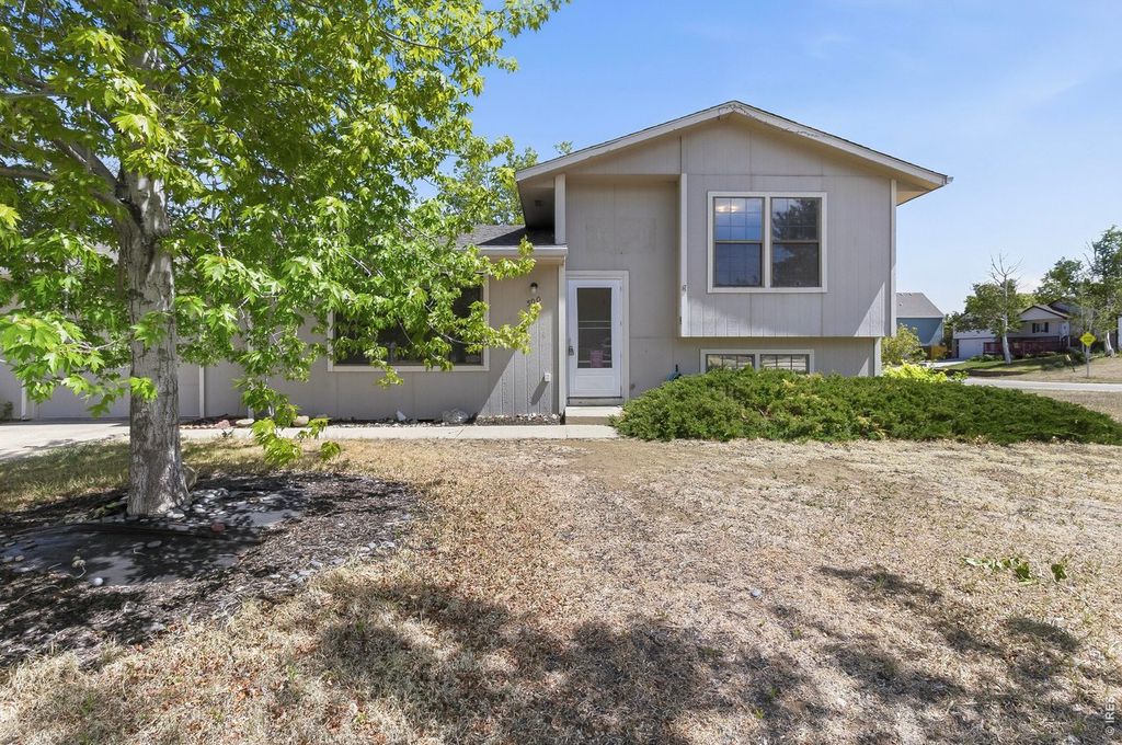 500 Leo Ct