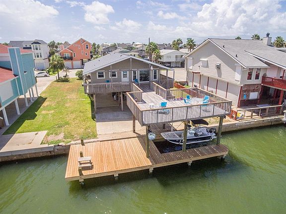 2nd image of 22118 Guadalupe Dr