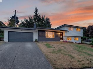 16006 NE Morris Ct, Portland, OR 97230
