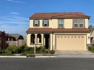 987 Robert Dr, Hollister, CA 95023