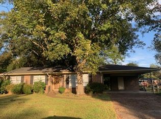127 Woodland Dr, Adamsville, AL 35005