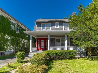 25 N Lake Ave, Troy, NY 12180