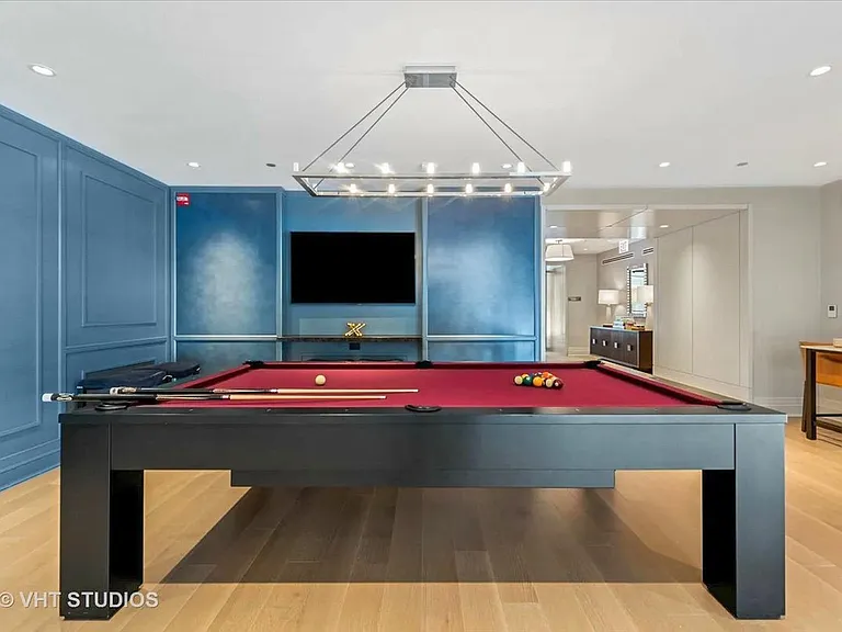 435 N Michigan Ave #401 — Photo 30