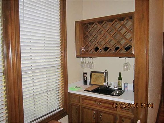 Wet Bar in livingroom