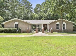 220 White Rd, Fayetteville, GA 30214