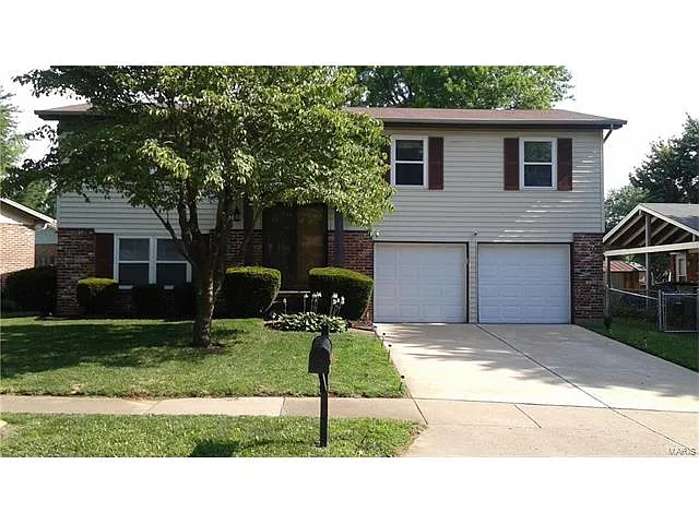2361 Wharton Ct photo 1