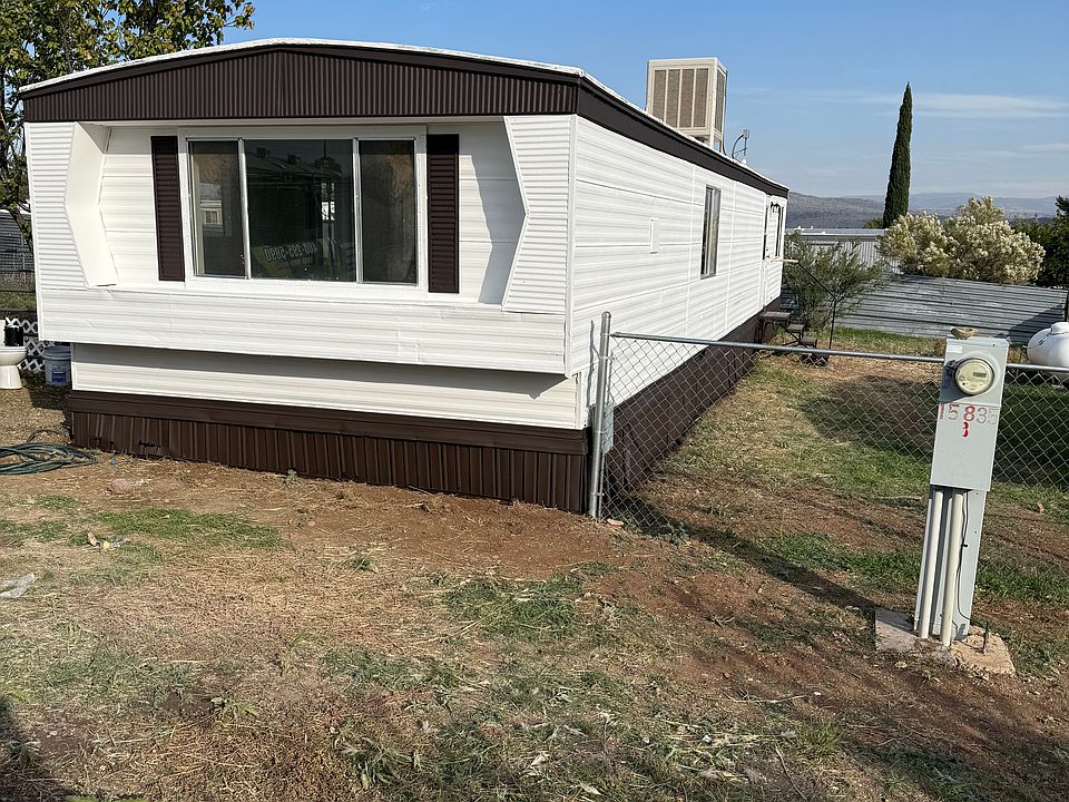 1st image of 15835 S Cordes Lakes Dr