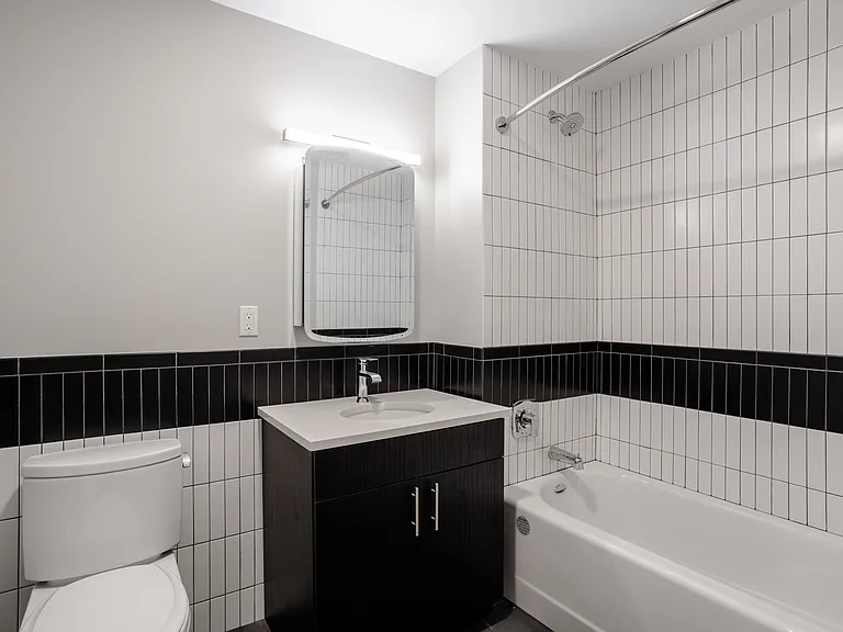18303 Hillside Ave #2G — Photo 8