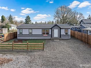 314 W 3rd St #A, Roy, WA 98580