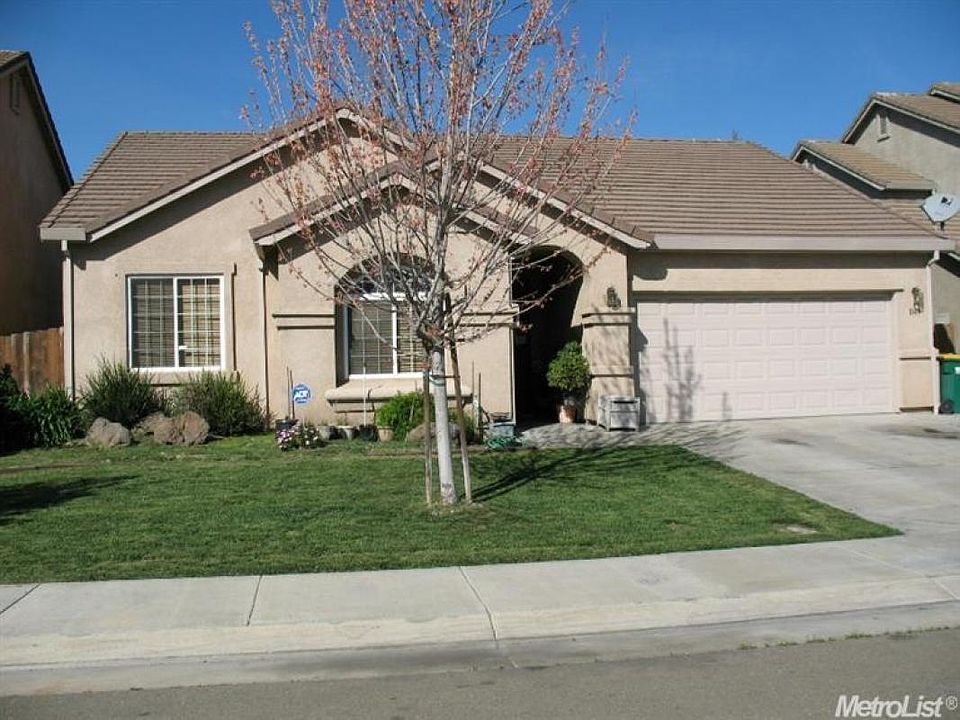 1st image of 10419 Big Oak Cir