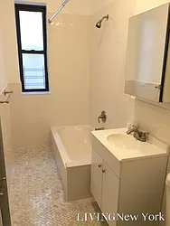 Rented by Living New York