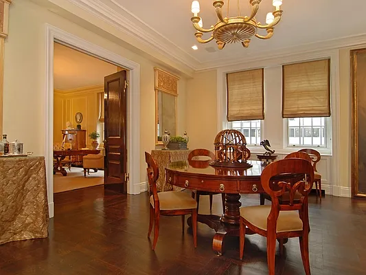 Sold by Sotheby's International Realty | media 9