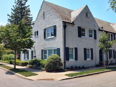 50 Franklin Court, Garden City, NY, 11530