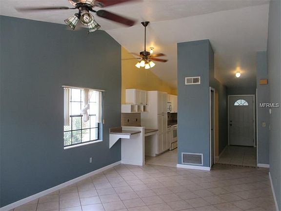 4th image of 20676 Majestic St