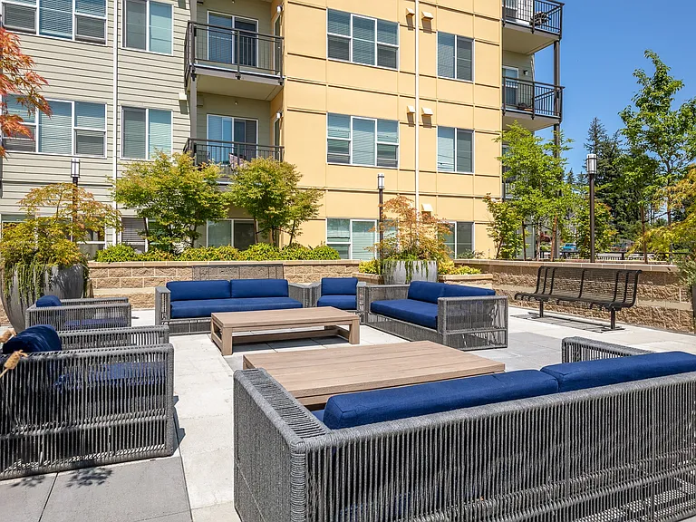 The Villas at Beardslee — Photo 41