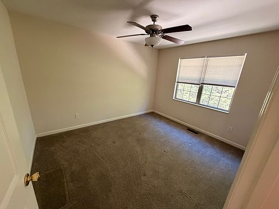 4th image of 3877 Red Cardinal Dr NE