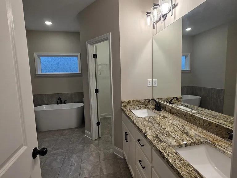 5175 Watson View Dr — Photo 10