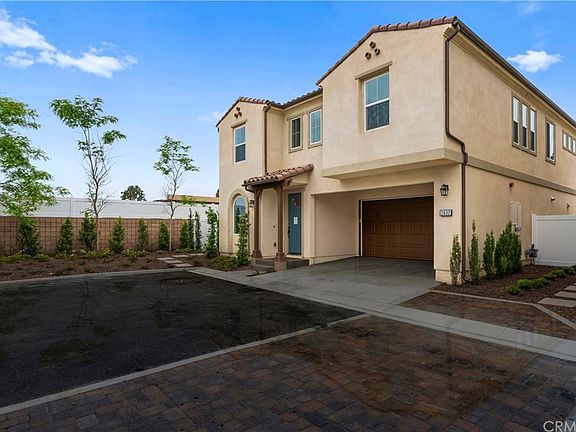 2632 Lucent Ln Costa Mesa Ca 92626 Zillow