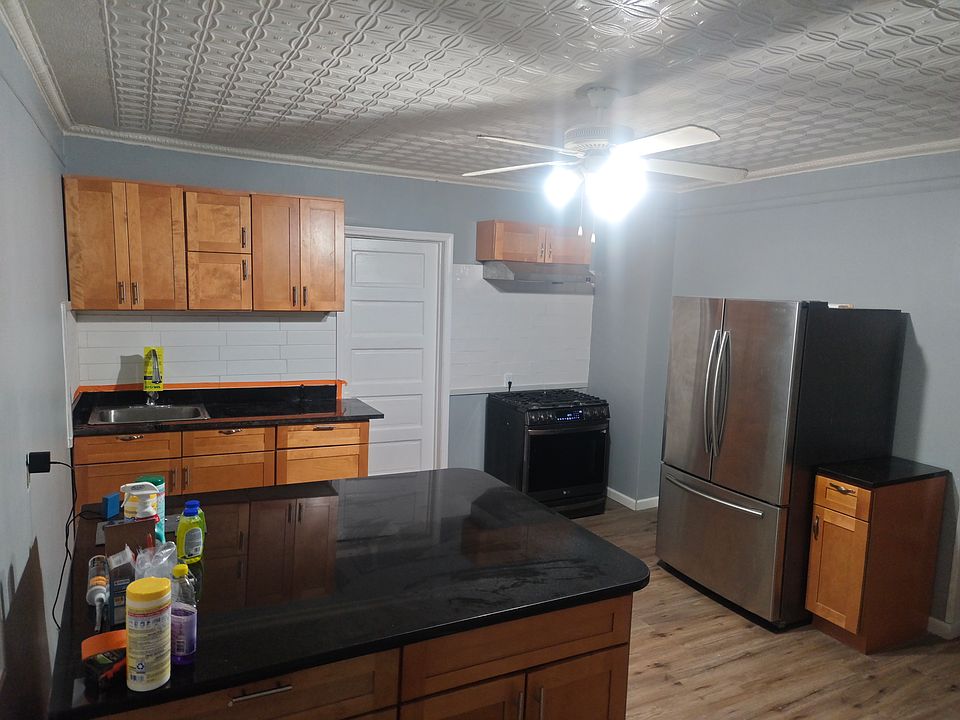 1st image of 117 Woods Rd