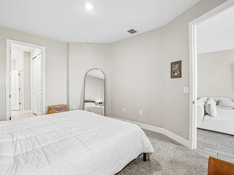 5282 Neil Dr — Photo 23