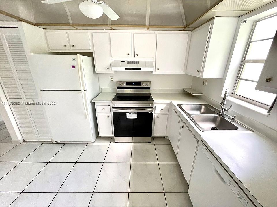 1st image of 4155 NW 90th Ave APT 201