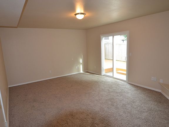 5th image of 16962 Ashleigh Pl SE