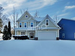 100 Pearson Pl, Clayton, NC 27527