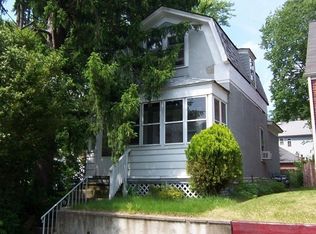 137 Jackson Ave, Rahway, NJ 07065