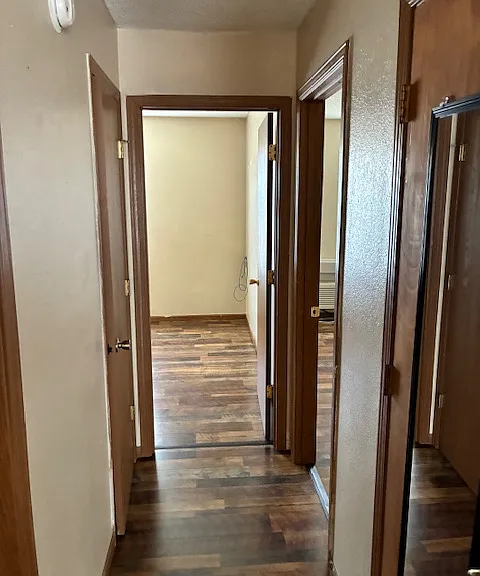 600 E Curry Ln #6 — Photo 3