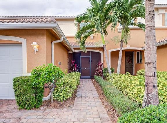 2nd image of 2409 Laurentina Ln