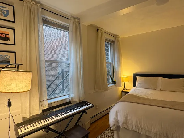 42 N Bennet St APT 2, Boston, MA 02113