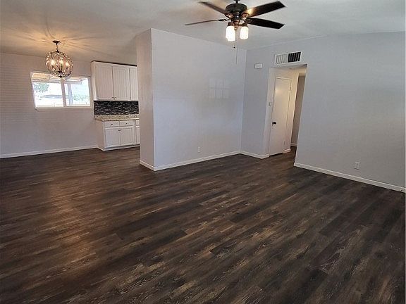 5th image of 2709 Mullen Drive
