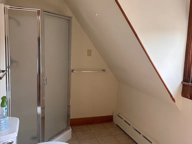 142 Main St E #3W — Photo 9