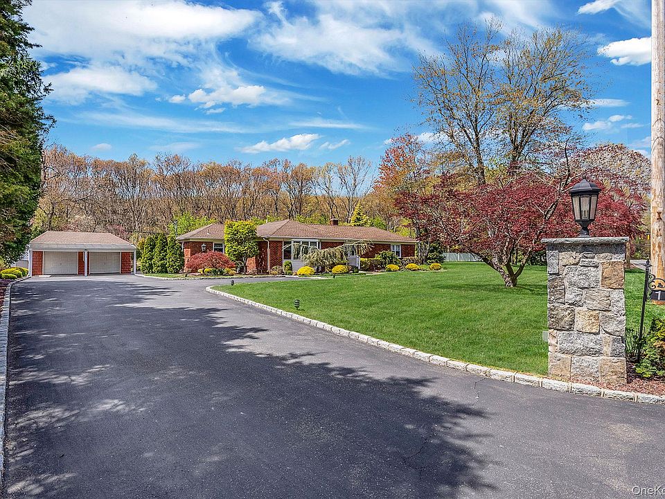 1st image of 193 Dix Hills Road