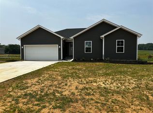 1204 Fredricksburg St, Franklin, KY 42134