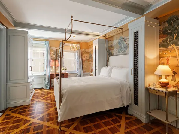 35 E 76th St #415, New York, NY 10021