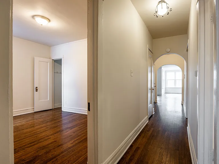 1434 W Jonquil Ter #3 — Photo 10