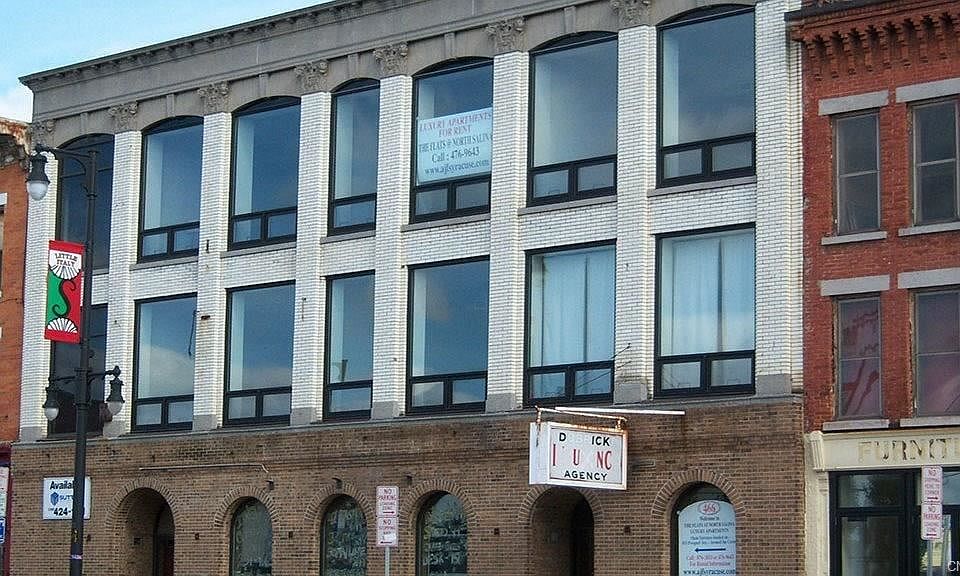 1st image of 466 N Salina St