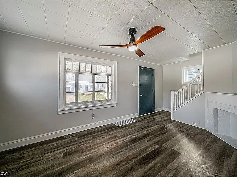 1514 Clermont Rd — Photo 2