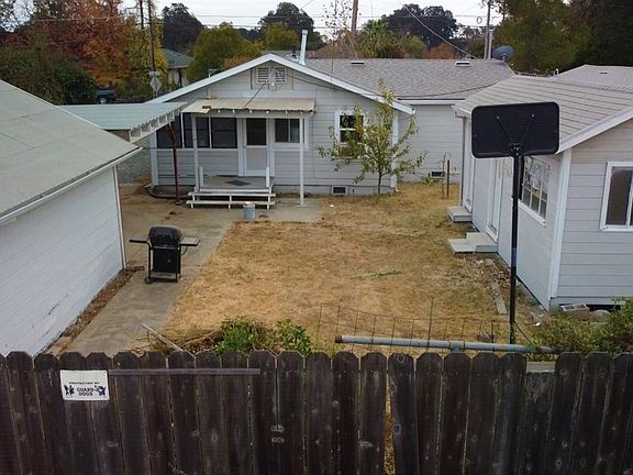 5th image of 13337 E Hammond St