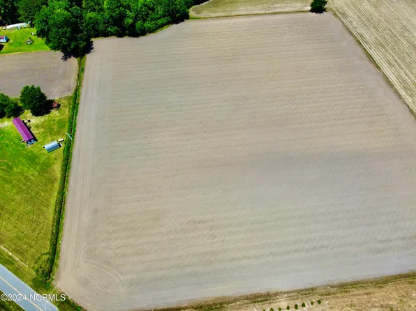 000 Godard Town Road, Williamston, NC 27892